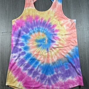 Zyia Active L Vibrant Tie-Dye Women's Tank Top with twisted cutout in back